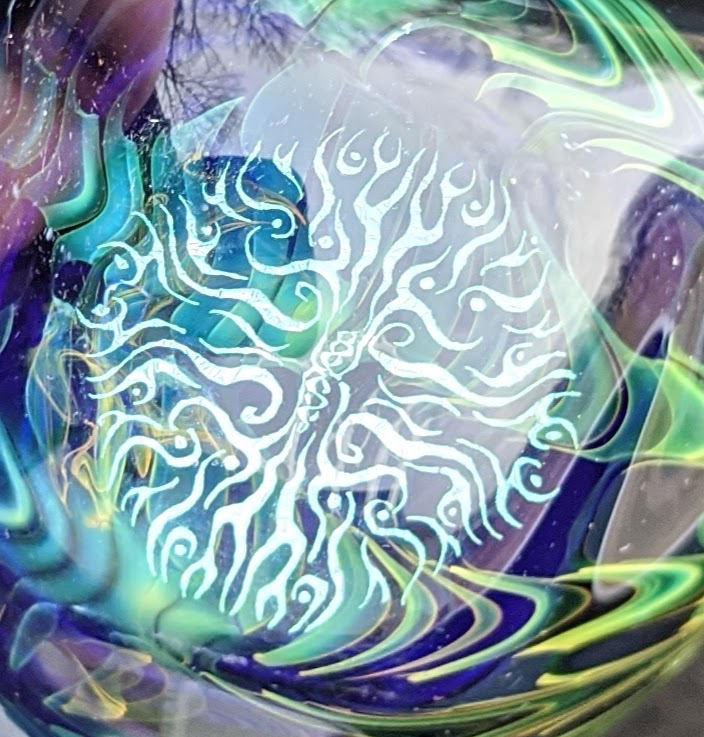 4.5 Inch Glass Spoon, Dichroic Tribal Symbol, Gold & Silver Fumed Rake Design
